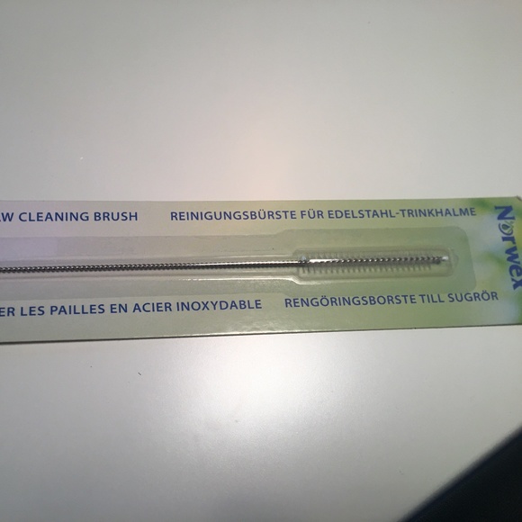 Norwex Straw brush cleaner - Picture 1 of 1
